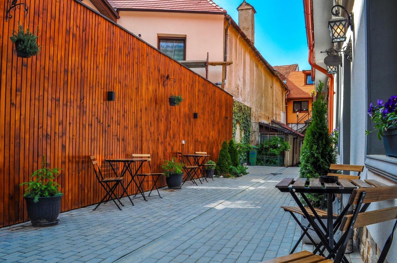 Dallure House Boutique Brasov Luaran gambar